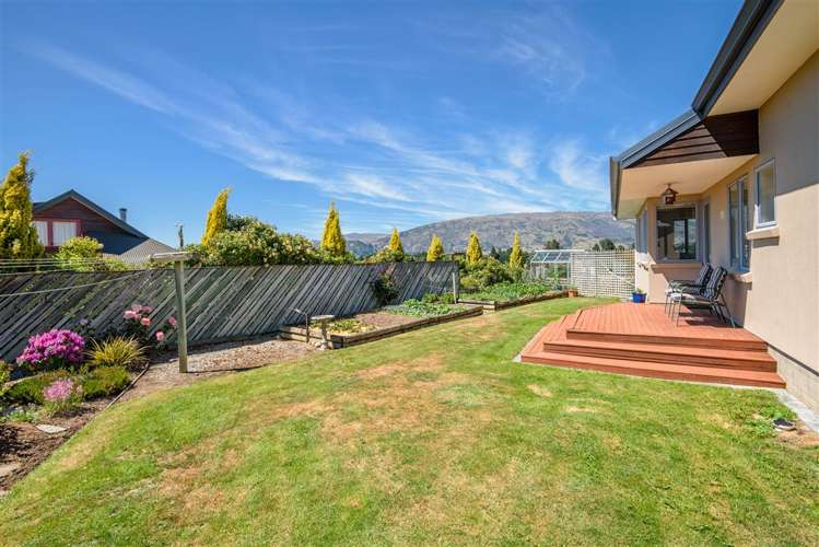 11 Hillview Place Wanaka_15