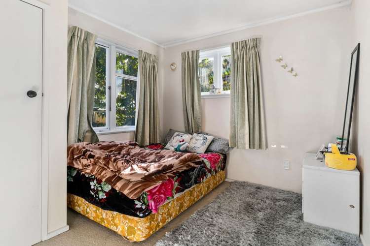 12 Anzac Road Gate Pa_11