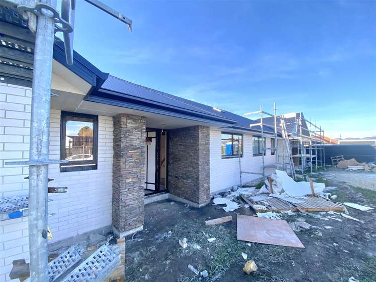 2 Warhorse Gate Halswell_2