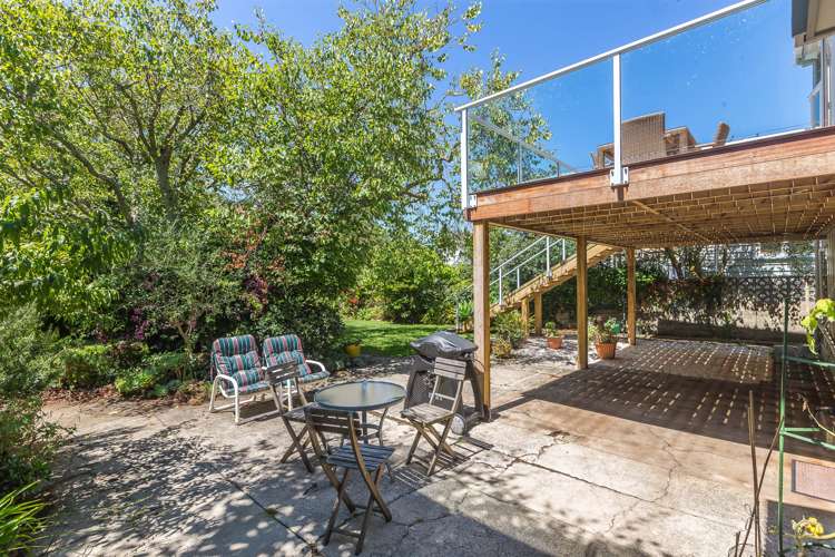 24 Queens Parade Devonport_24