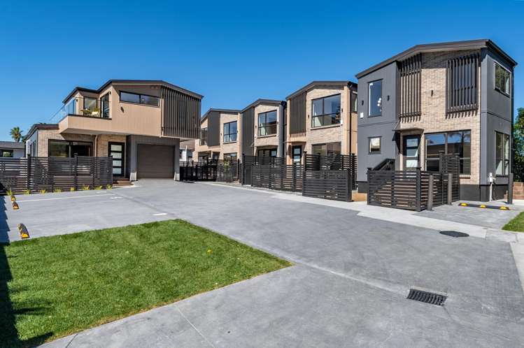 1-5/1 The Esplanade Eastern Beach_25