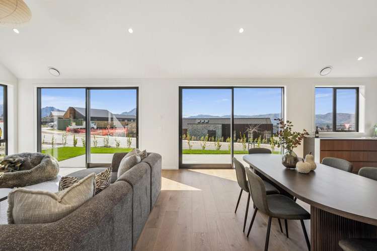 1 Craigie Burn Lane Wanaka_12