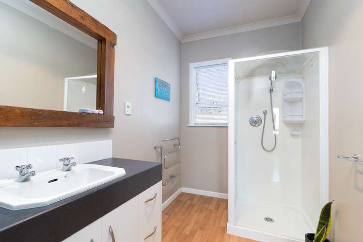 682 Main Road Stoke Stoke_10