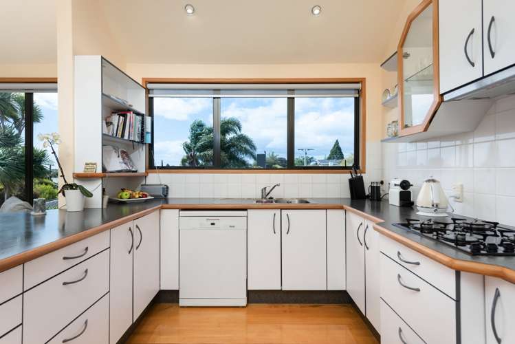 2 Mahoe Street Matua_5