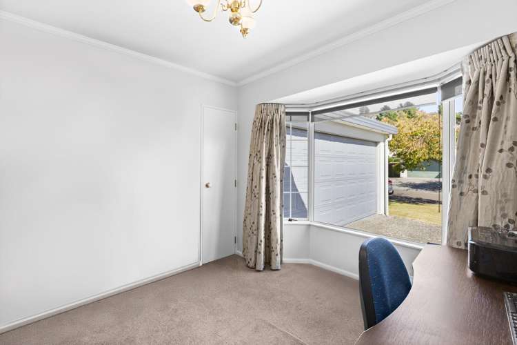 3 Dules Walk Taradale_14