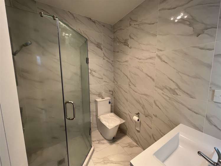 30 Morus Road Massey_11