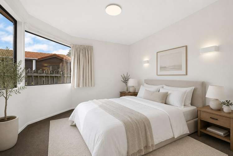 2/4 Richard Street 1360_10