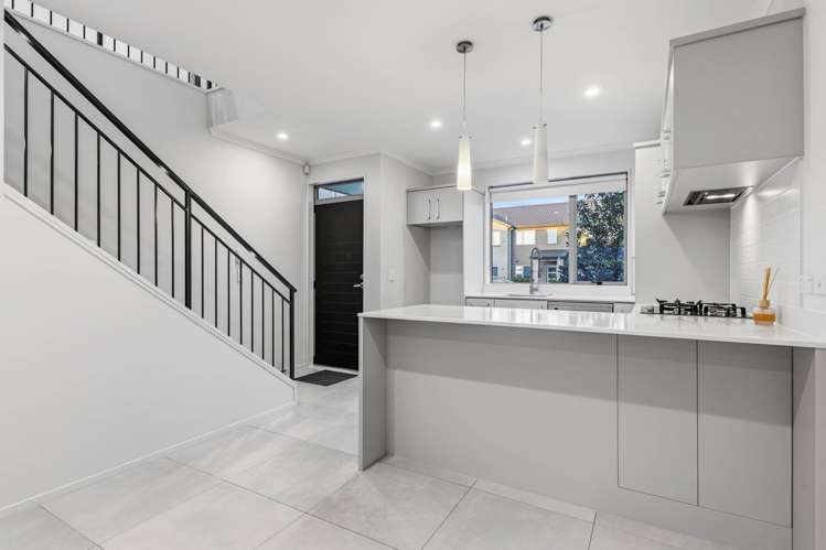 35 Pencaitland Drive Flat Bush_1