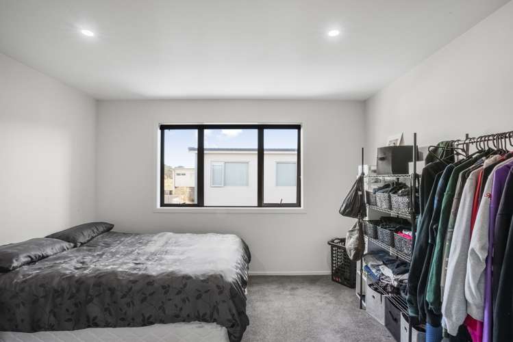 24A Barber Grove Moera_7