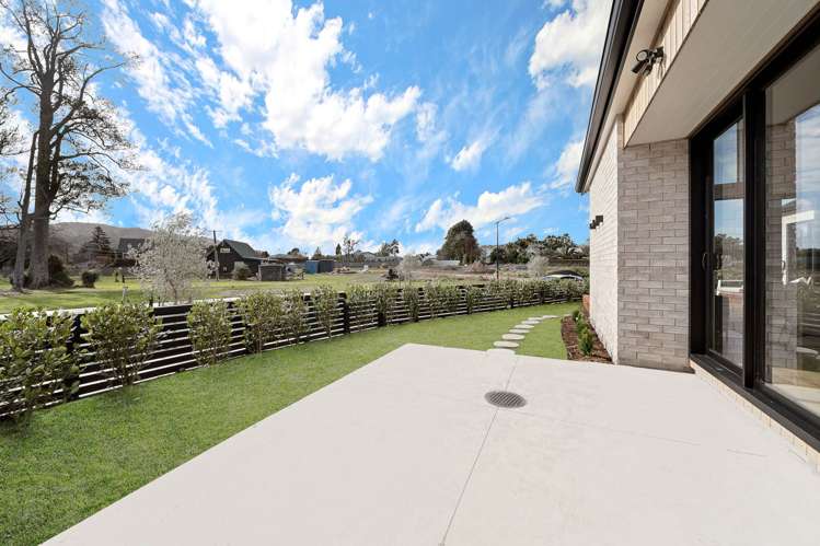 5 Meadows Drive Clevedon_30