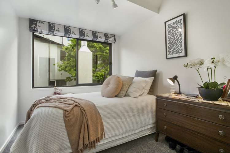 2/6 Sarsfield Street Herne Bay_8