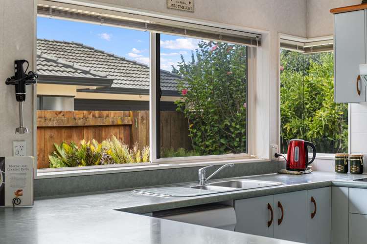 156 Pacific View Road Papamoa_6