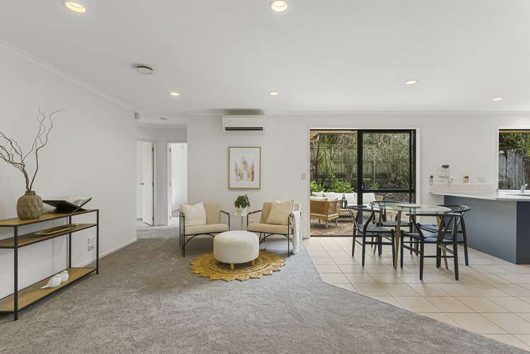 6 George Deane Place Greenhithe_9