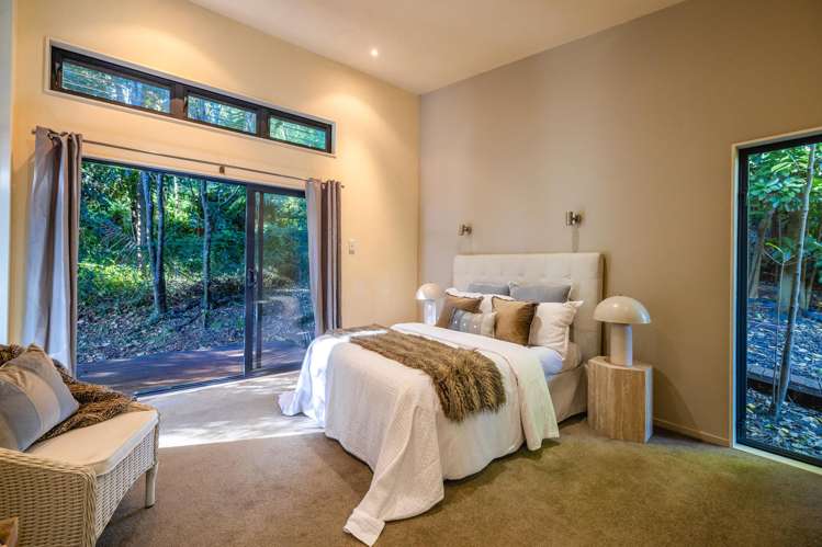 33 Crescent Road East Ostend_17