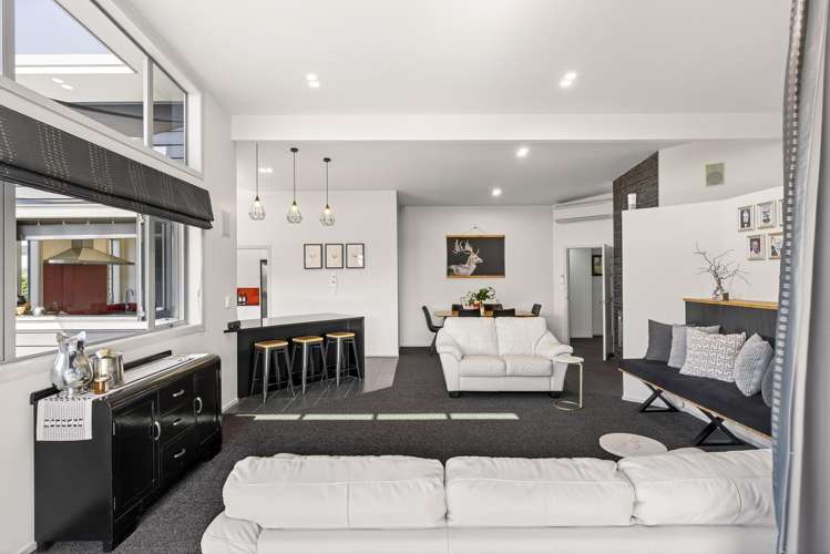 15 Pohutukawa Grove Lytton West_10