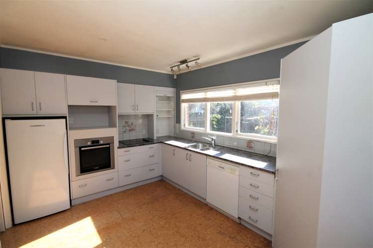 3 James Place Opaheke_3