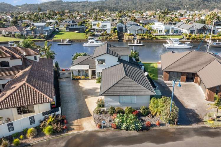 14 Kelly Place Whitianga_24