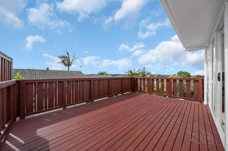 6 Celeste Place Totara Vale_31