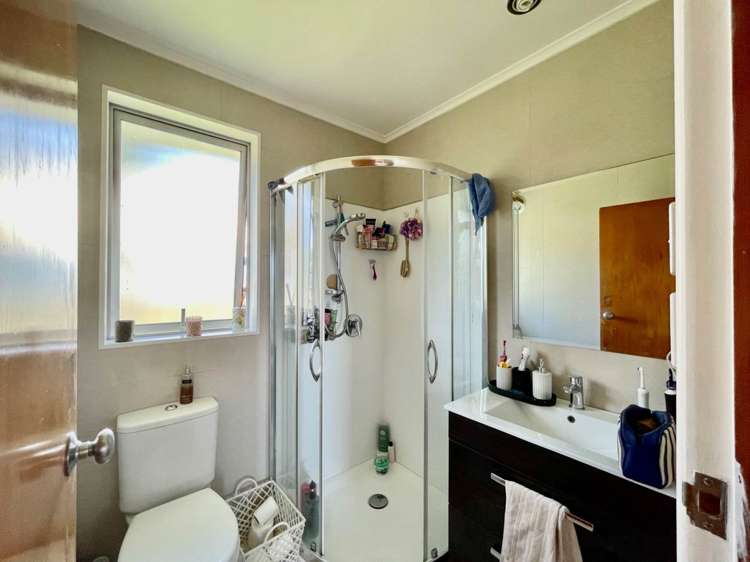 12 Marconi Place New Windsor_13