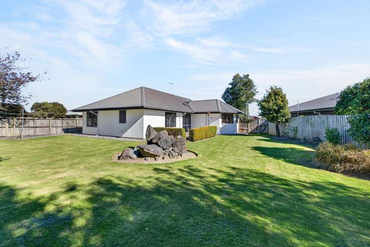 8 Oldham Place Darfield_8