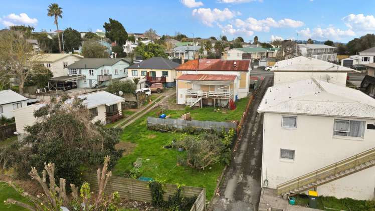 83 Lake Road Frankton_11