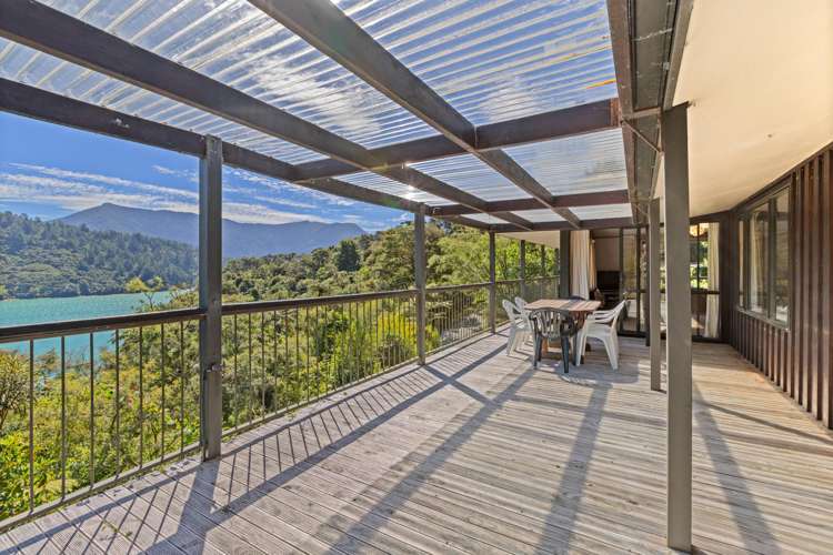 1775 Kenepuru Road Broughton Bay_14