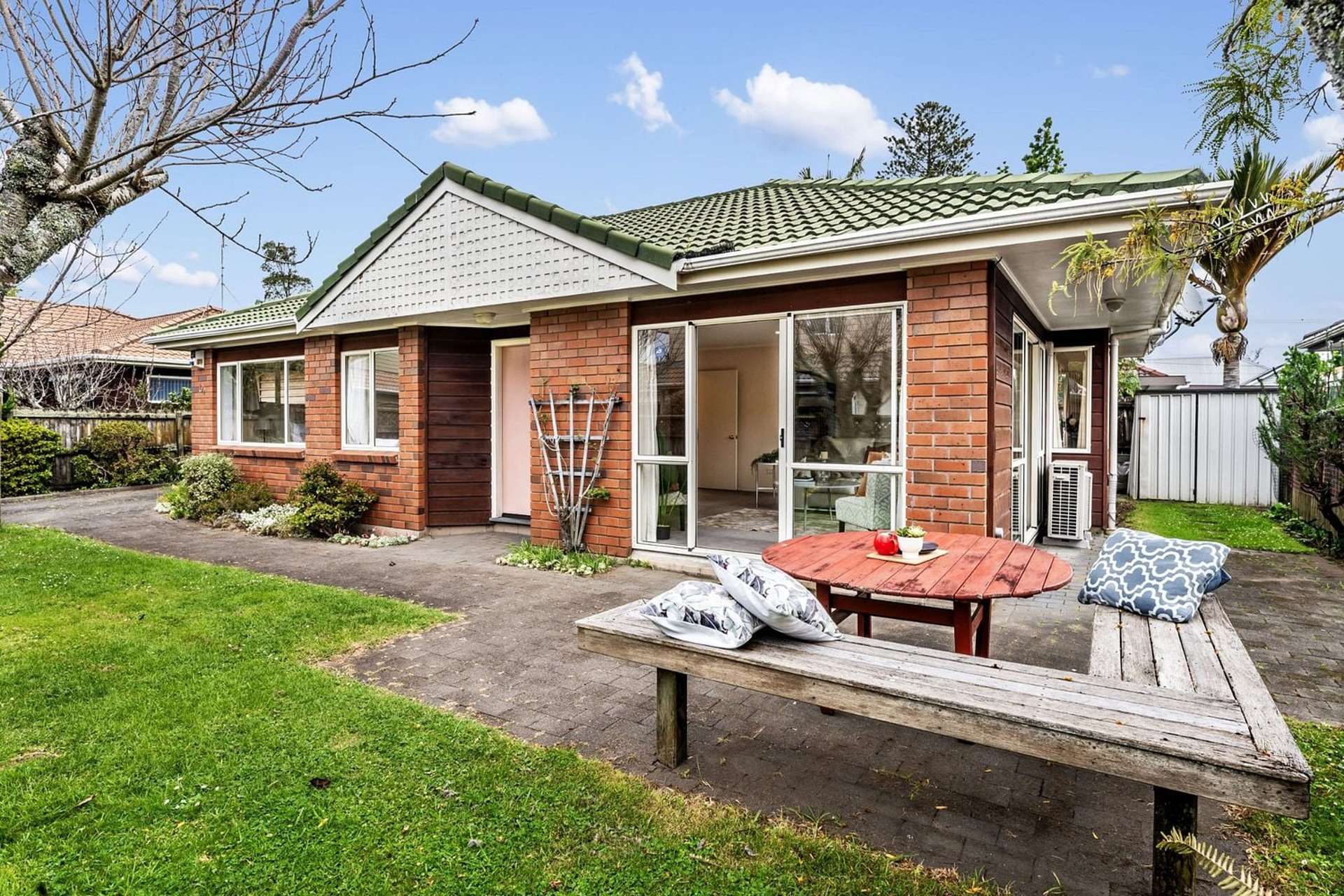 2/4 Lonsdale Street Ellerslie_0