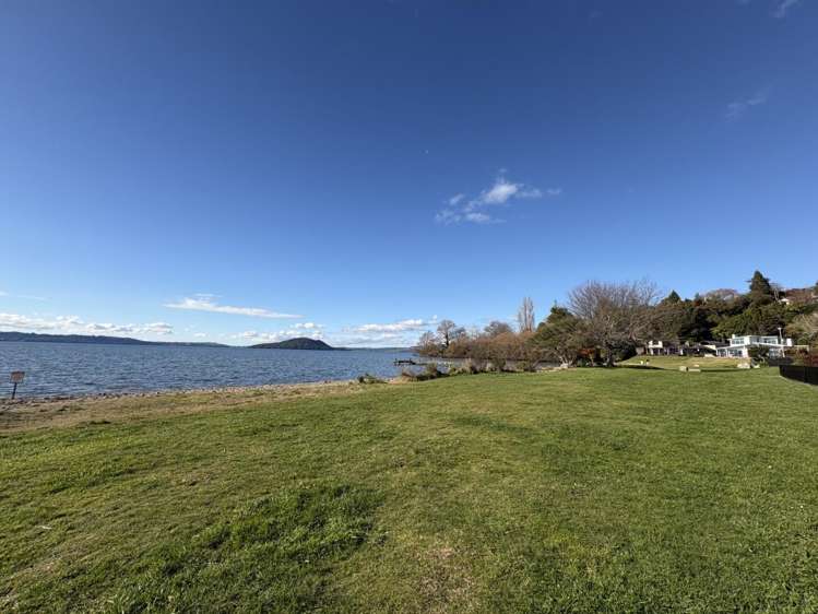 B/16 Gemini Place Kawaha Point_28