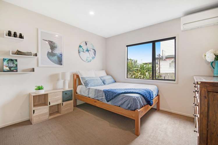 115 Alec Craig Way Gulf Harbour_16