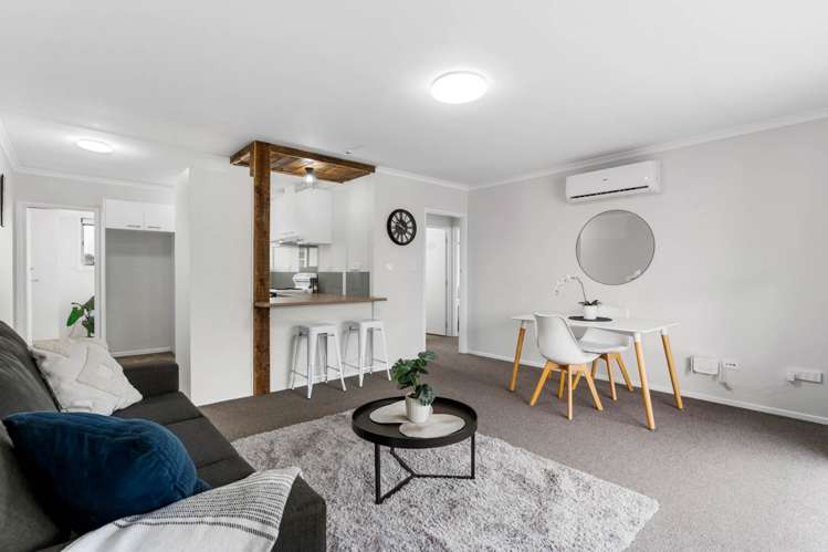 2/167 Shirley Road_1