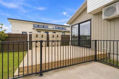 5 Browns Road_4