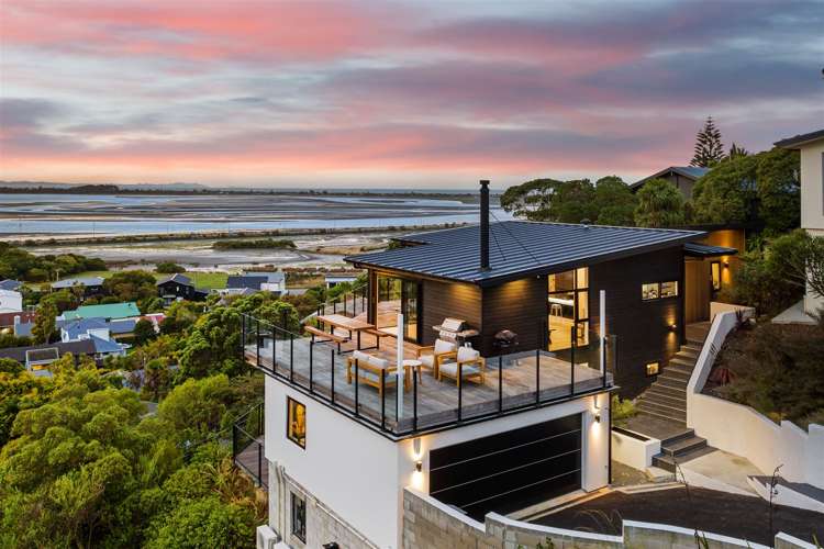 29 Soleares Avenue Mount Pleasant_44