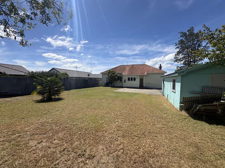 302 Southampton Street West Hastings_4