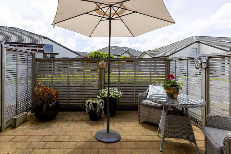 18 Lakeridge Close Rangatira Park_14