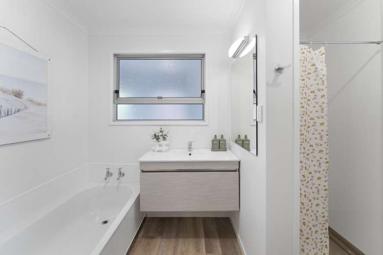 24 Exeter Street Stoke_17