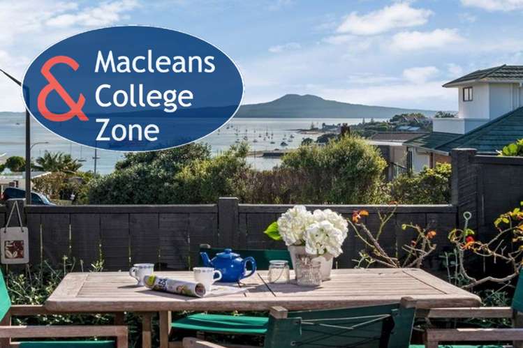 1/12 Takutai Avenue Bucklands Beach_15