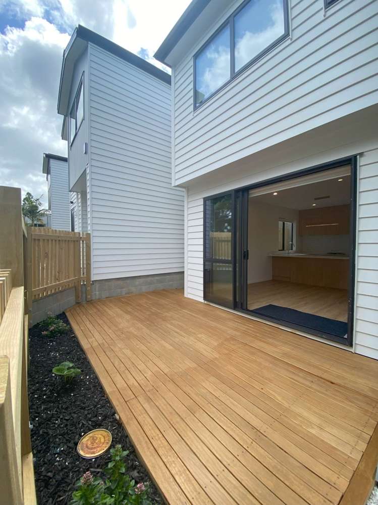 74E Gardner Avenue New Lynn_16