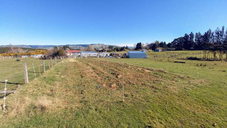 472, 478 Nightcaps-Ohai Highway_5