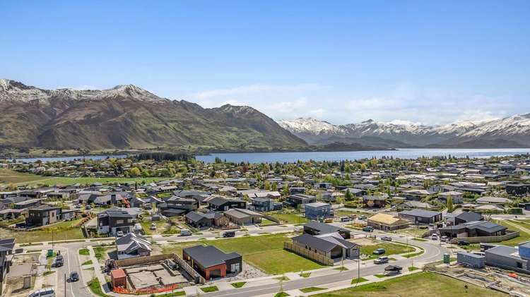 8 Whio Crescent Wanaka_9