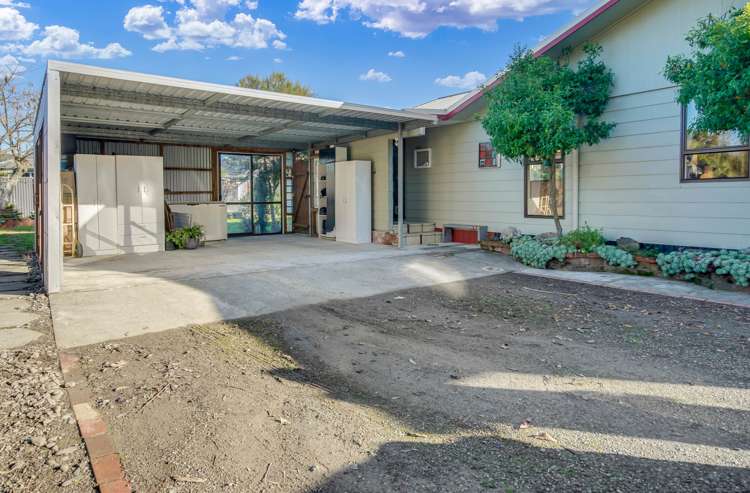 21b Martin Avenue Wakefield_14