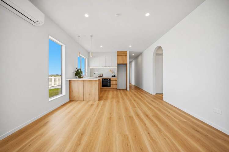 2 Ara Taha Crescent Orewa_6