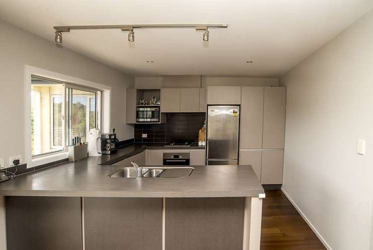 12 Kaweka Close Aotea_1