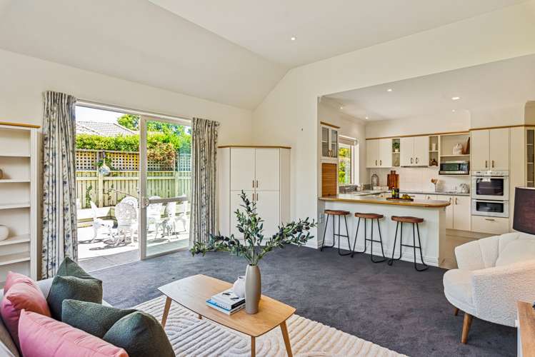 2b Maple Lane Waikanae_5