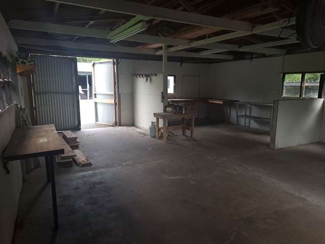 176 Boord Crescent Kumeu_2