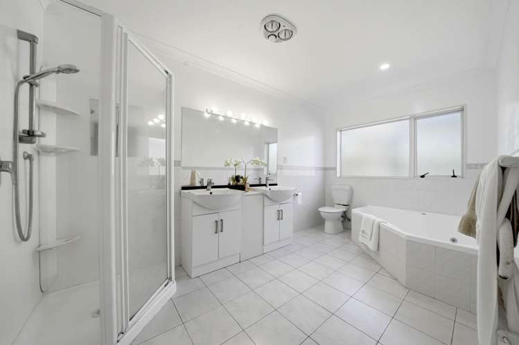 31 Cricklade Terrace Windsor Park_15