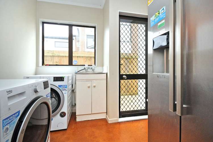 12a Sturdee Road Manurewa_14