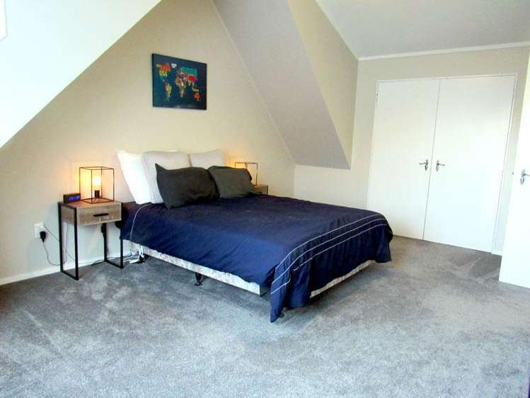 2/23 Abraham Place Saint Johns_10