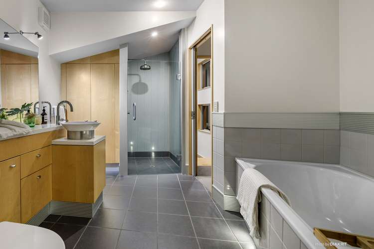 257 Karaka Bay Road Karaka Bays_10