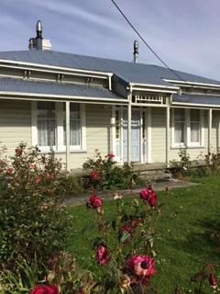 11 May Street Clinton and Surrounds_0