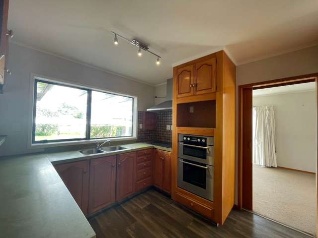 4 Waikato Place St Johns_1